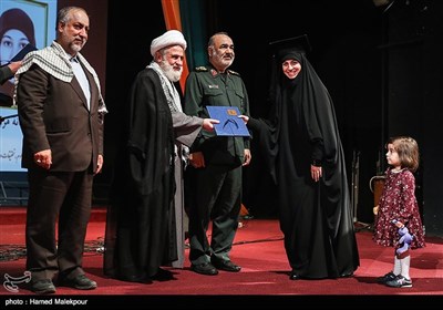 تقدیر از دانشجویان لبنانی مشغول به تحصیل در دانشگاه‌های ایران