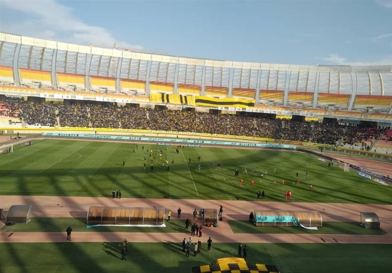 خلعتبری در نقش‌جهان تشویق شد؛ 10 اتوبوس هواداران پدیده در اصفهان