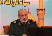 فرمانده سپاه کرمان: برخی خواص جامعه از موقعیت خود سوءاستفاده می‌کنند
