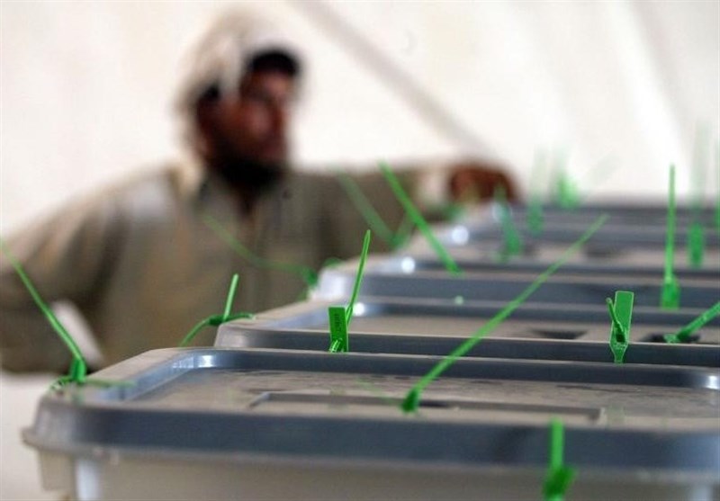 نگرانی‌ها درباره انتخابات افغانستان؛ دستگاه‌های مشکل‌دار به ولایت‌ها منتقل می‌شوند
