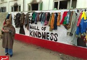 مقبوضہ کشمیرمیں ''دیوار مہربانی'' کی رونقیں + تصاویر