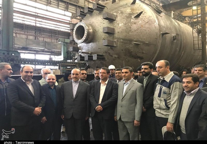 شرکت آذرآب برای ساخت برخی پروژه‌های نیروگاه اتمی بوشهر قرارداد امضا کرد