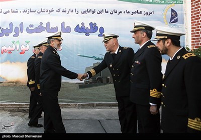 حبیب‌الله سیاری معاون هماهنگ‌کننده ارتش و حسین خانزادی فرمانده نیروی دریایی ارتش