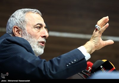 حسین شیخ الاسلام، کارشناس مسائل منطقه و مشاور سابق رئیس مجلس در امور بین‌الملل