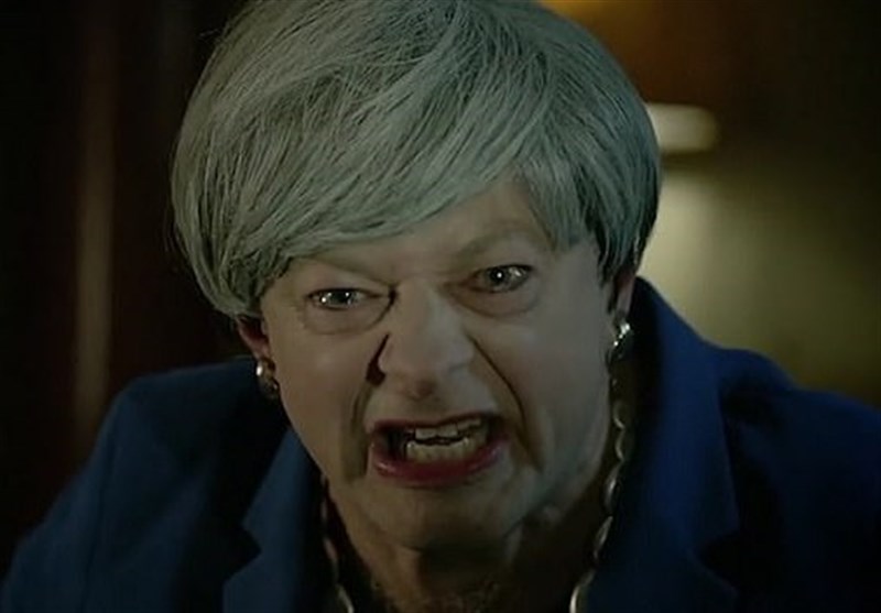 Motion Capture Actor Revives Gollum Character to Mock May&apos;s Brexit Deal (+Video)