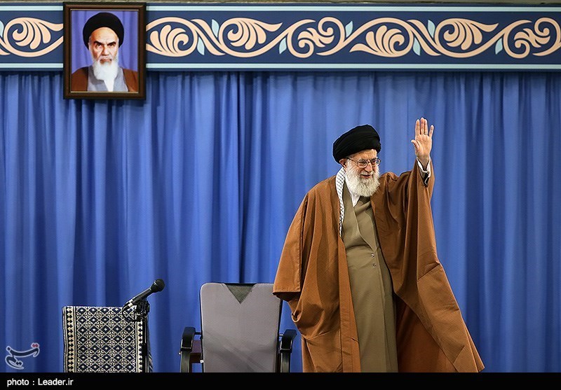 10 نکته از بیانیه «گام دوم» امام خامنه‌ای؛ از چشم امید به جوانان تا امید به آینده