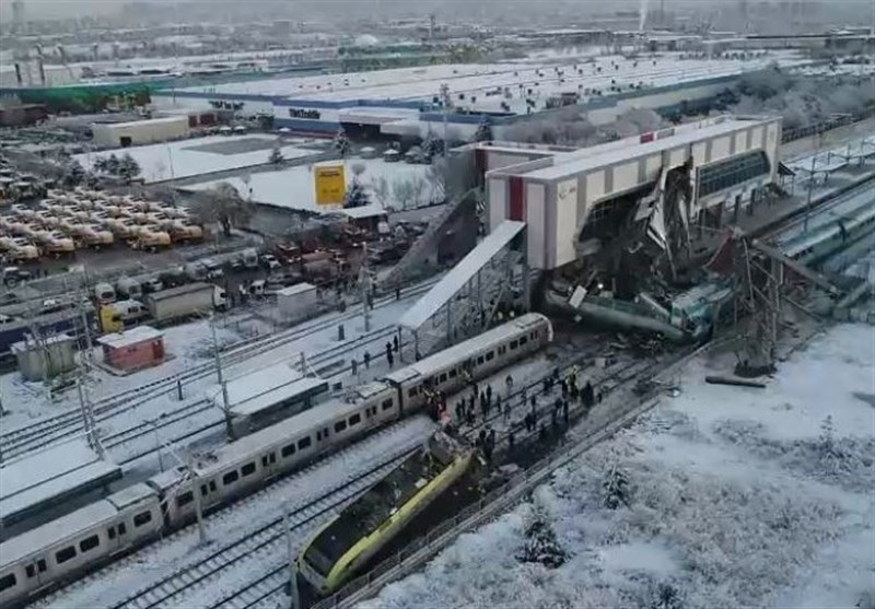 Drone Footage Shows Wreckage of Train Crash That Left 9 Dead in Turkey (+Video)
