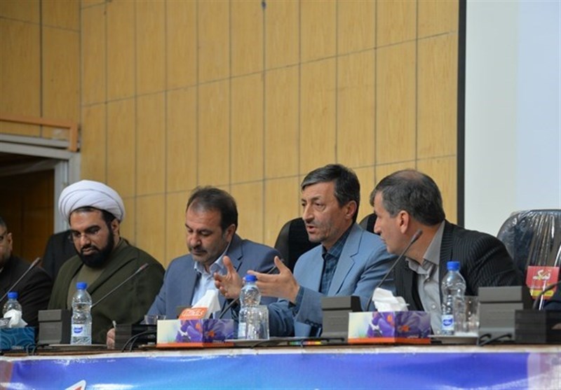 رئیس کمیته امداد در مرودشت: پرداختی هر یتیم در ایران 220 هزار تومان است
