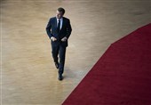 مخالفت پارلمان فرانسه با طرح رای عدم اعتماد به ماکرون