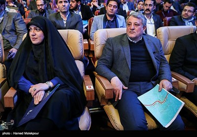 محسن هاشمی رئیس شورای شهر تهران در چهارمین کنگره سراسری حزب ندای ایرانیان