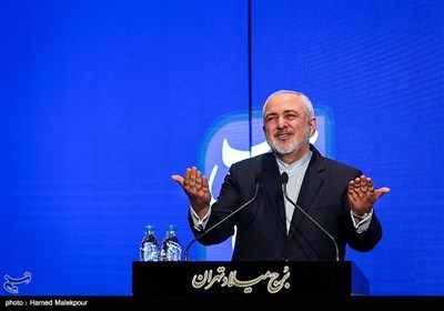 محمدجواد ظریف وزیر امور خارجه در چهارمین کنگره سراسری حزب ندای ایرانیان