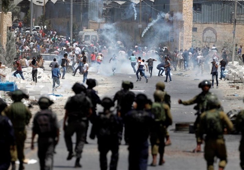 فلسطینیوں کا اسرائیلی سرحد پر احتجاج، صیہونی افواج کی فائرنگ سے درجنوں مظاہرین زخمی