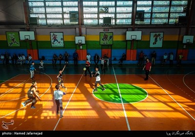 مسابقات هندبال نوجوانان مدارس منطقه 14 تهران