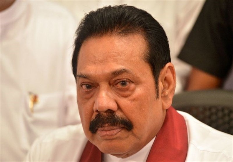سری لنکا،مہندا راجا پاکسے اپنے عہدے سےمستعفیٰ