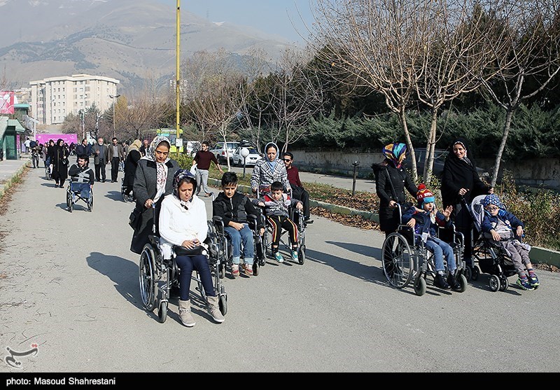 6 درصد جامعه کرمانشاه از معلولیت رنج می‌برند