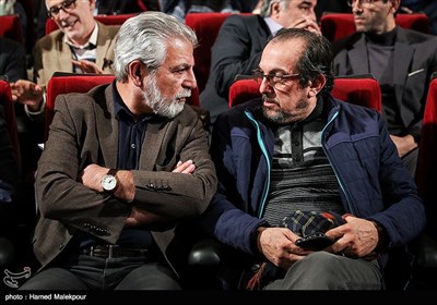 علیرضا رضاداد و منوچهر شاهسواری در مراسم اختتامیه دوازدهمین جشنواره بین‌المللی سینما حقیقت