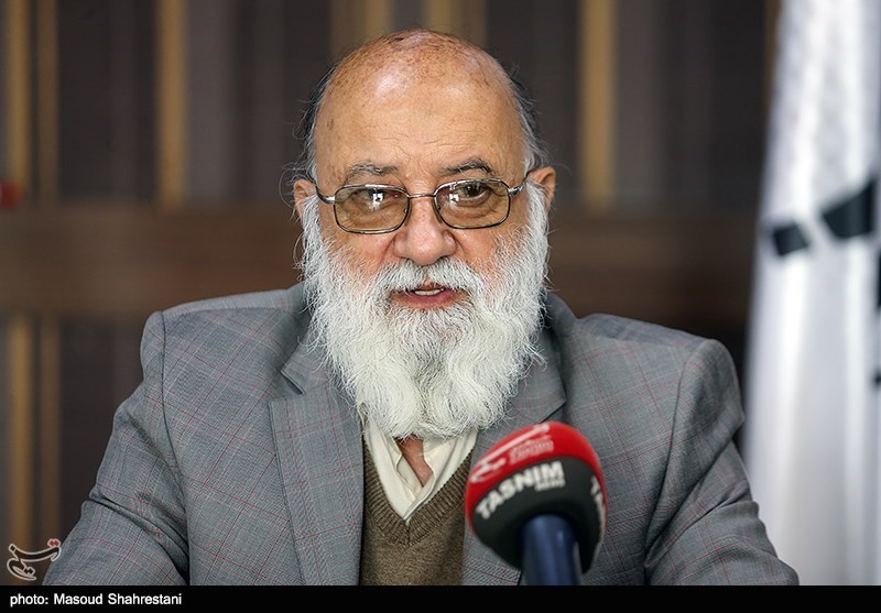 عدم اعتقاد مدیران شهری تهران به گرامیداشت مناسبت‌های مذهبی و ملی