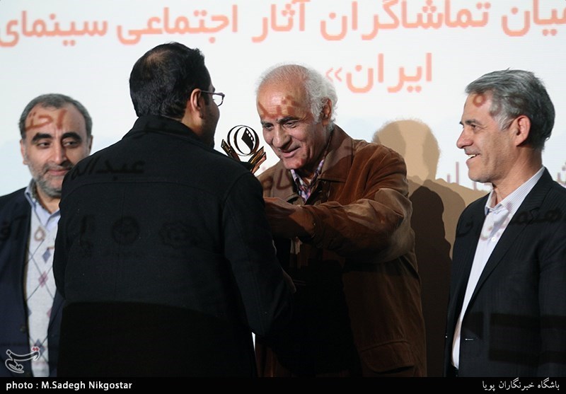 اختتامیه دومین جایزه پژوهش سال سینمای ایران/ رابطه پژوهش با پول‌های گزاف سینمایی