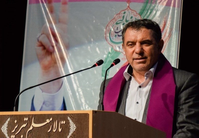 یک نماینده مجلس فاش کرد: پوری حسینی منتخب وزرای اقتصاد نبوده است