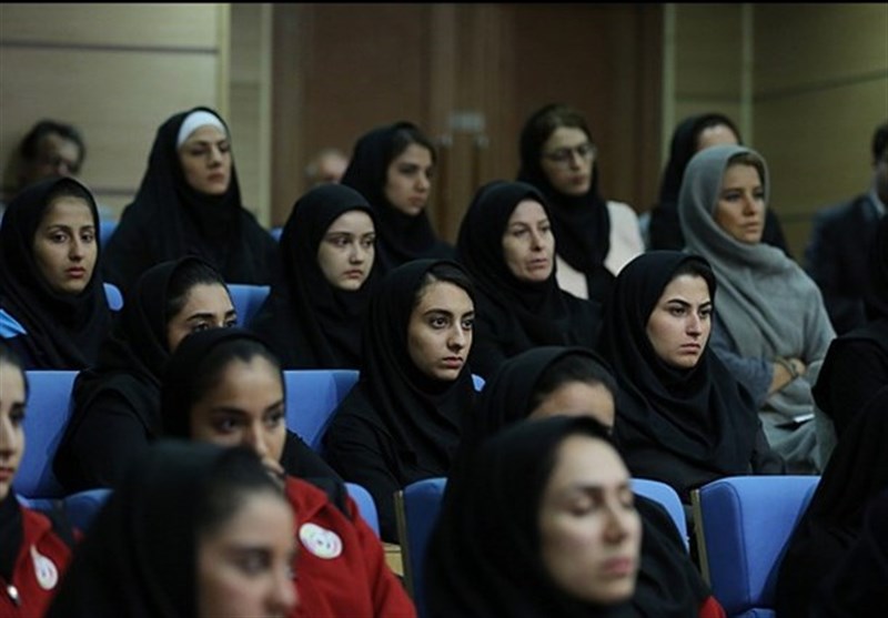 آیا &quot;پد تراریخت بانوان&quot; سلامت زنان ایران را به خطر می‌اندازد؟