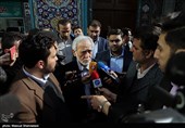 خاطراتی از چهل سال همراهی با دکتر پرویز داودی