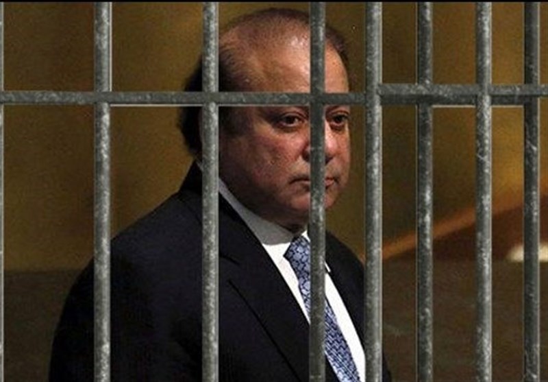 Pakistan&apos;s Top Court Grants Bail to Former PM Sharif on Medical Grounds