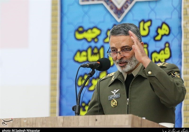 روایت سرلشکر موسوی از توطئه‌های دشمنان در 8 سال دفاع مقدس / از هیچ جنایتی علیه مردم ایران دریغ نکردند