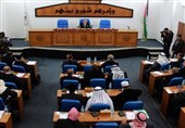 بالأغلبیة.. المجلس التشریعی یُقر نزع الأهلیة السیاسیة عن محمود عباس