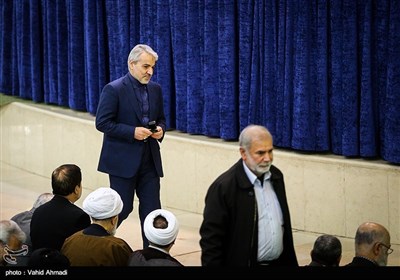 محمدباقر نوبخت رئیس سازمان برنامه و بودجه در نماز جمعه تهران
