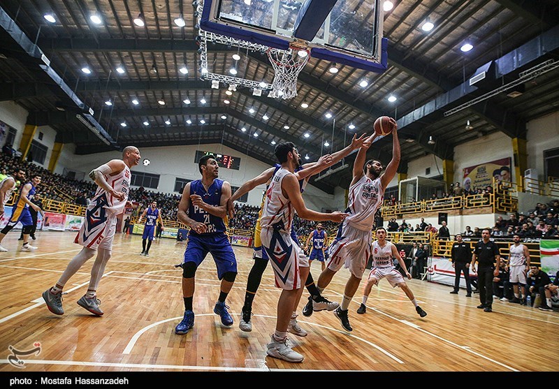 سرمربی بسکتبال آویژه صنعت مشهد: داوری به سود تیم شهرداری گرگان بود