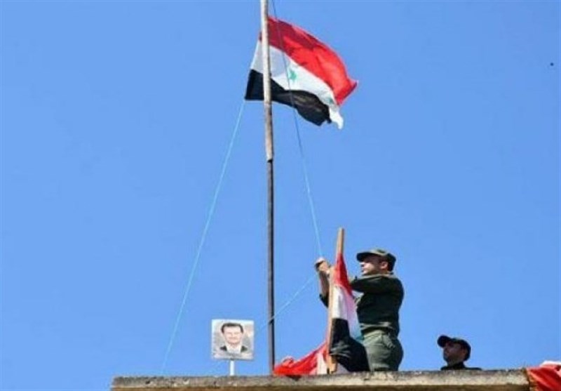 سانا: رفع العلم السوری على عدد من المؤسسات فی الحسکة والقامشلی