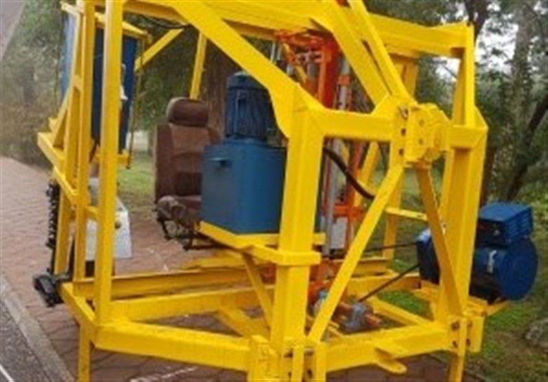 نخستین ماشین بومی آزمون مقاومت خاک در دانشگاه رامین خوزستان طراحی شد