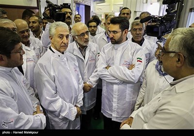 بازدید منصور غلامی وزیر علوم و محمدجواد آذری جهرمی وزیر ارتباطات از پژوهشگاه فضایی ایران