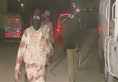 کراچی؛ سیکیورٹی فورسز اورشرپسندوں کے مابین فائرنگ کا تبادلہ/ 3خطرناک ڈاکو گرفتار