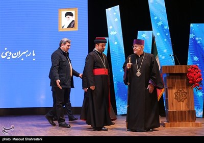 نشست شهردار تهران با رهبران ادیان توحیدی