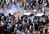 کناره‌گیری &quot;البشیر&quot; خواسته اصلی معارضان؛ تظاهرات در سودان تشدید می‌‎شود