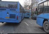 وسایل نقلیه شخصی مزاحم تردد ناوگان حمل‌ونقل عمومی در ارومیه+تصاویر