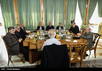 نشست مشترک شهرداران تهران در دوره انقلاب