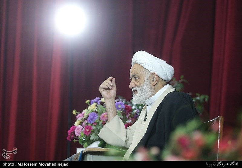 تهران| هشدار رئیس ستاد اقامه نماز نسبت به اوقات فراغت 18 میلیون قشر فرهنگی کشور