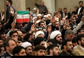 دیدار هزاران نفر از مردم قم با رهبر معظم انقلاب