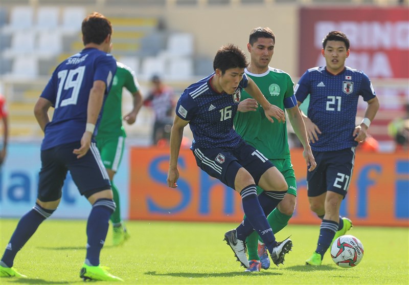 جام ملت‌های آسیا| شکست ناباورانه ژاپن مقابل ترکمنستان در نیمه اول با قضاوت فغانی