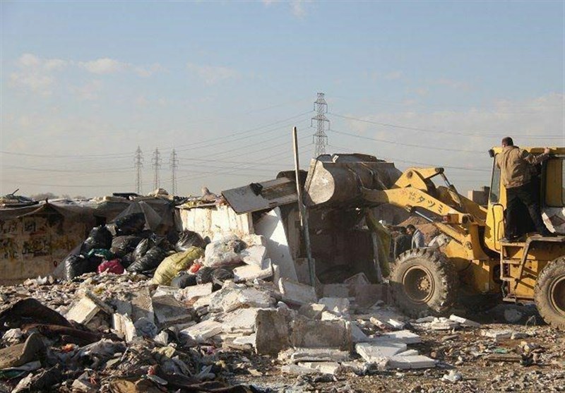 انباشت زباله حاشیه برخی از شهرهای اردبیل را آلوده کرده است