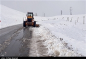 اردبیل| راه 130 روستای خلخال بازگشایی شد؛ 10 روستا همچنان در محاصره برف
