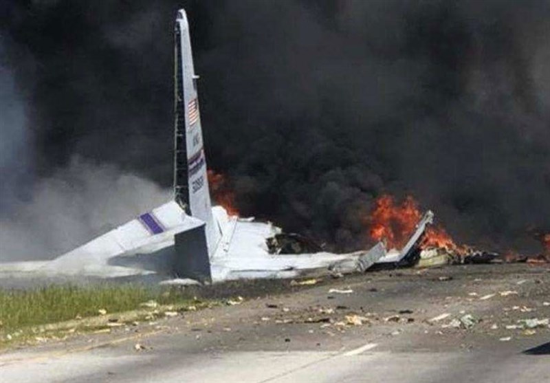ایران میں غیر ملکی کارگو طیارہ گر کر تباہ+ تصاویر