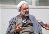 ترجمه آثار نازل غربی آینده فکری و فرهنگی کشور را به مخاطره میاندازد