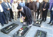 وزیر اطلاعات به مقام شامخ شهدای گنبدکاووس ادای احترام کرد+تصاویر