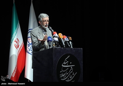 سخنرانی حداد عادل در مراسم تودیع و معارفه دبیر شورای عالی انقلاب فرهنگی