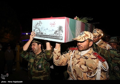 استقبال از پیکرهای شهدای مدافع حرم و دفاع مقدس در مشهد