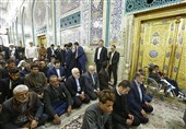 ایرانی وزیرخارجہ کی حرم امام حسین ع میں حاضری + تصویر