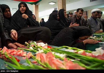 آیین استقبال از پیکر سه شهید تازه تفحص شده دفاع مقدس در شیراز